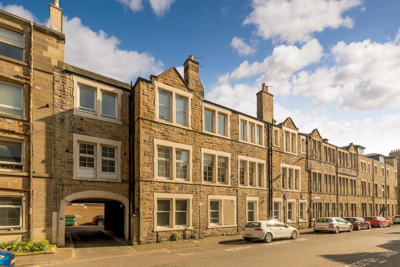 Pass The Keys Stunning 3 Bed Loft Style Apt With Free Parking Edimburgo Exterior foto
