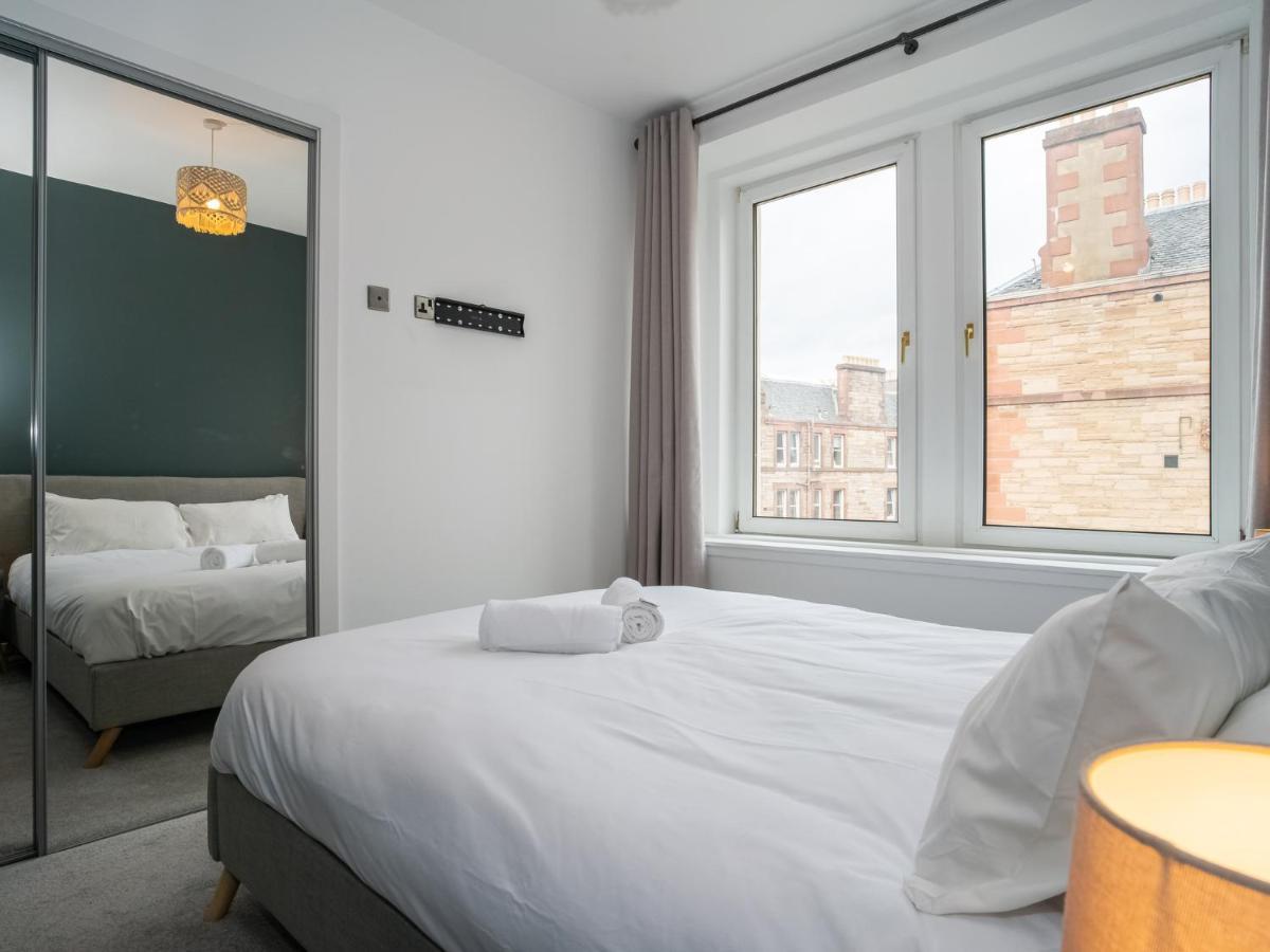 Pass The Keys Stunning 3 Bed Loft Style Apt With Free Parking Edimburgo Exterior foto