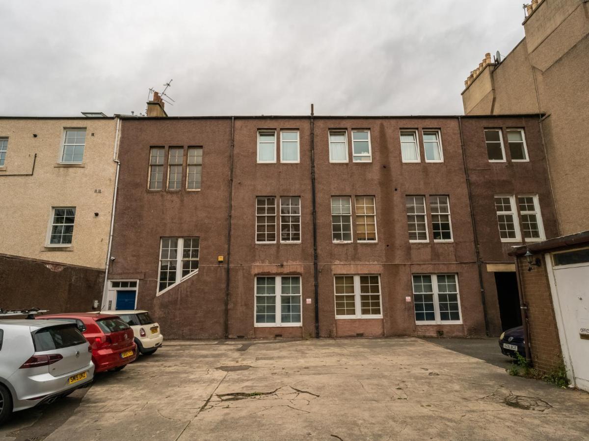 Pass The Keys Stunning 3 Bed Loft Style Apt With Free Parking Edimburgo Exterior foto